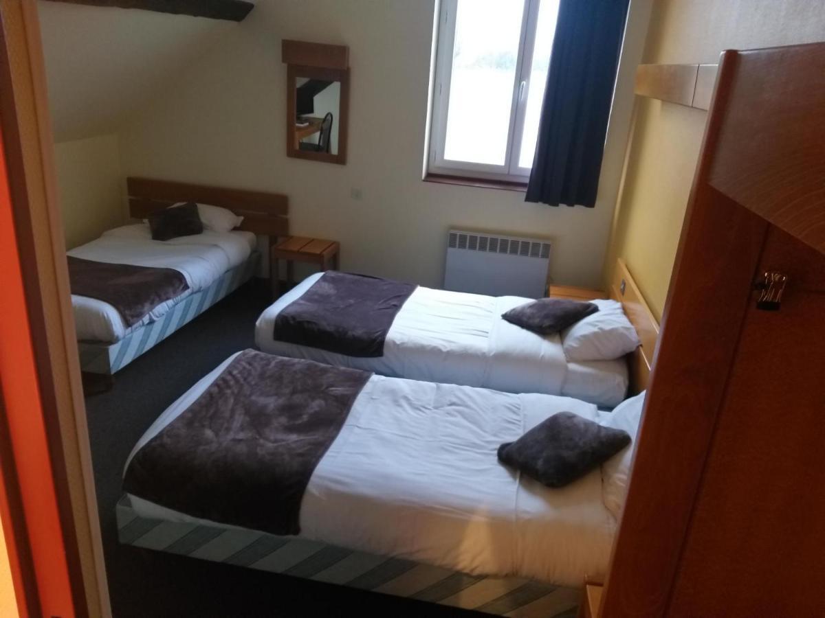 Logis Hotel - Les Paturelles Avesnelles Экстерьер фото